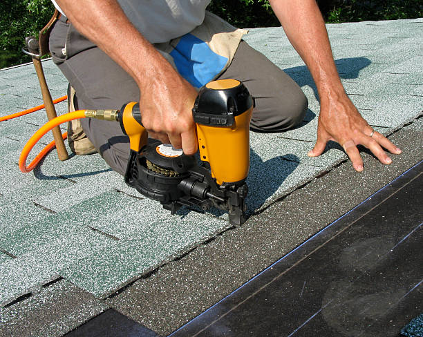 Best Flat Roof Repair Services  in Alma, MI